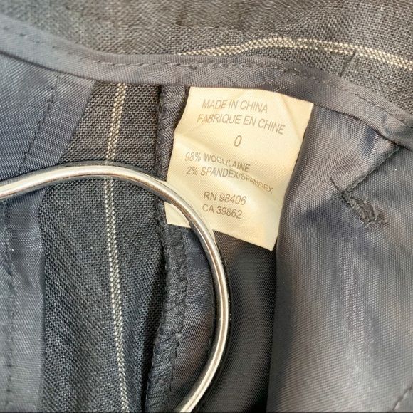 Theory wool pinstriped pants - Picture 9 of 10